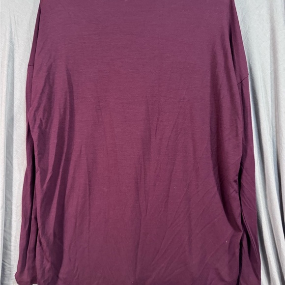 Athleta Burgundy V-Neck Top - Picture 4 of 4